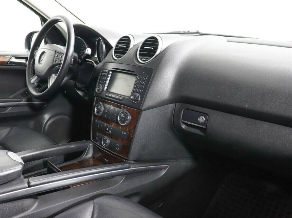 Mercedes-Benz M-Класс, 3.5 л, АТ, 2006 фото 1