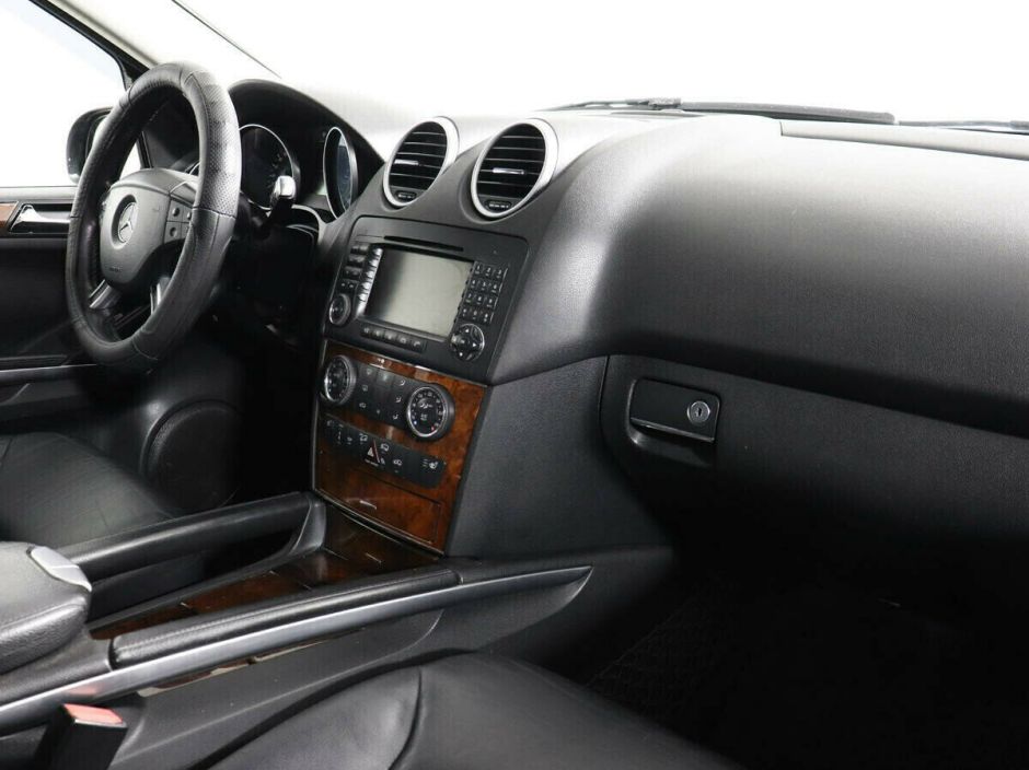 Mercedes-Benz M-Класс, 3.0 л, АТ, 2007 фото 9