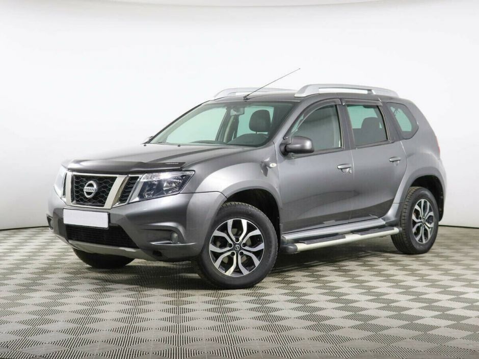 Nissan Terrano, 2.0 л, АТ, 2017 фото 3