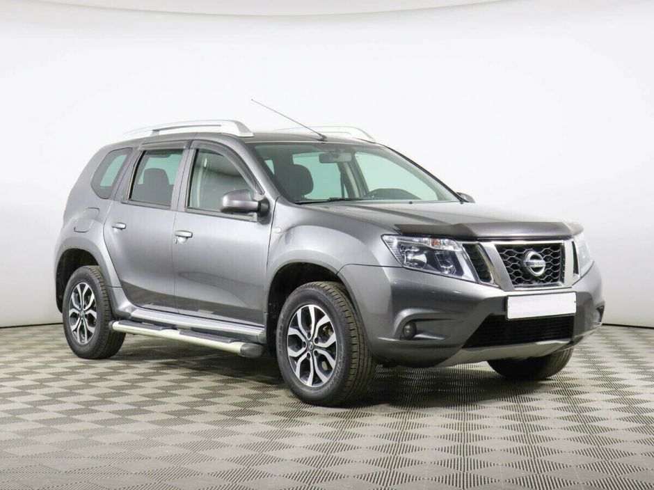 Nissan Terrano, 2.0 л, АТ, 2017 фото 5