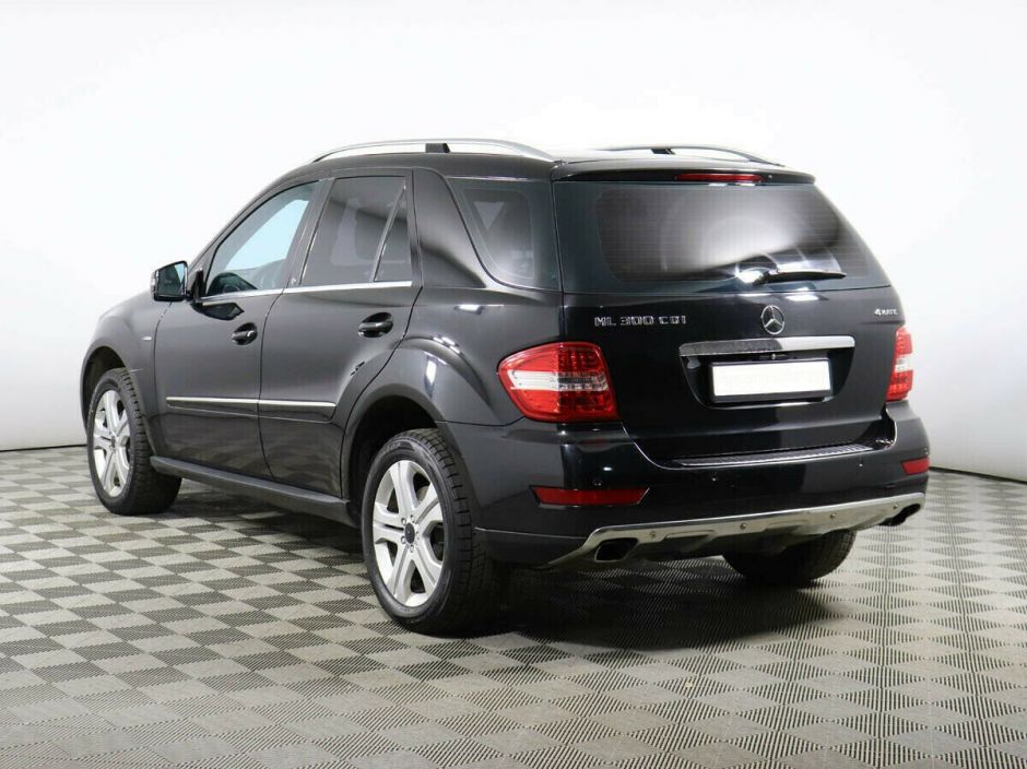 Mercedes-Benz M-Класс, 3.0 л, АТ, 2010 фото 5