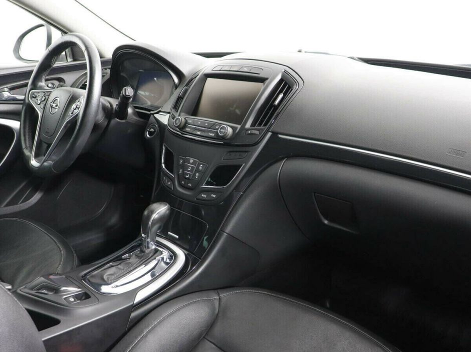 Opel Insignia, 2.0 л, АТ, 2015 фото 11