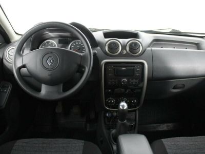 Renault Duster, 1.6 л, МКПП, 2013 фото 2