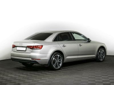 Audi A4, 2.0 л, РКПП, 2016 фото 4