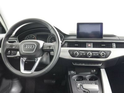 Audi A4, 2.0 л, РКПП, 2018 фото 2