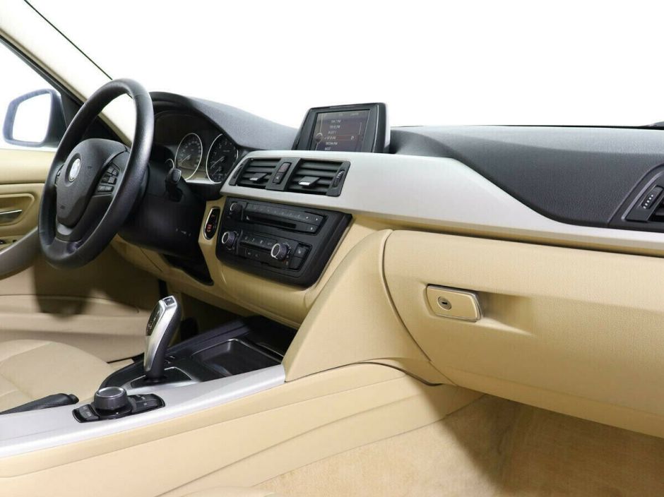 BMW 3 серии, 1.6 л, АТ, 2013 фото 9