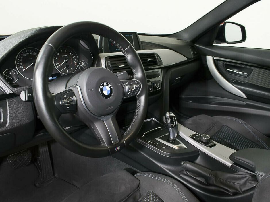 BMW 3 серии, 2.0 л, АТ, 2018 фото 8