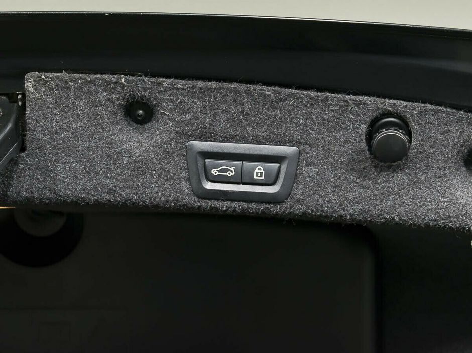 BMW 5 серии, 3.0 л, АТ, 2010 фото 1