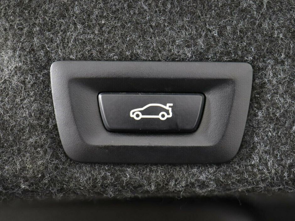 BMW 5 серии, 3.0 л, АТ, 2013 фото 1