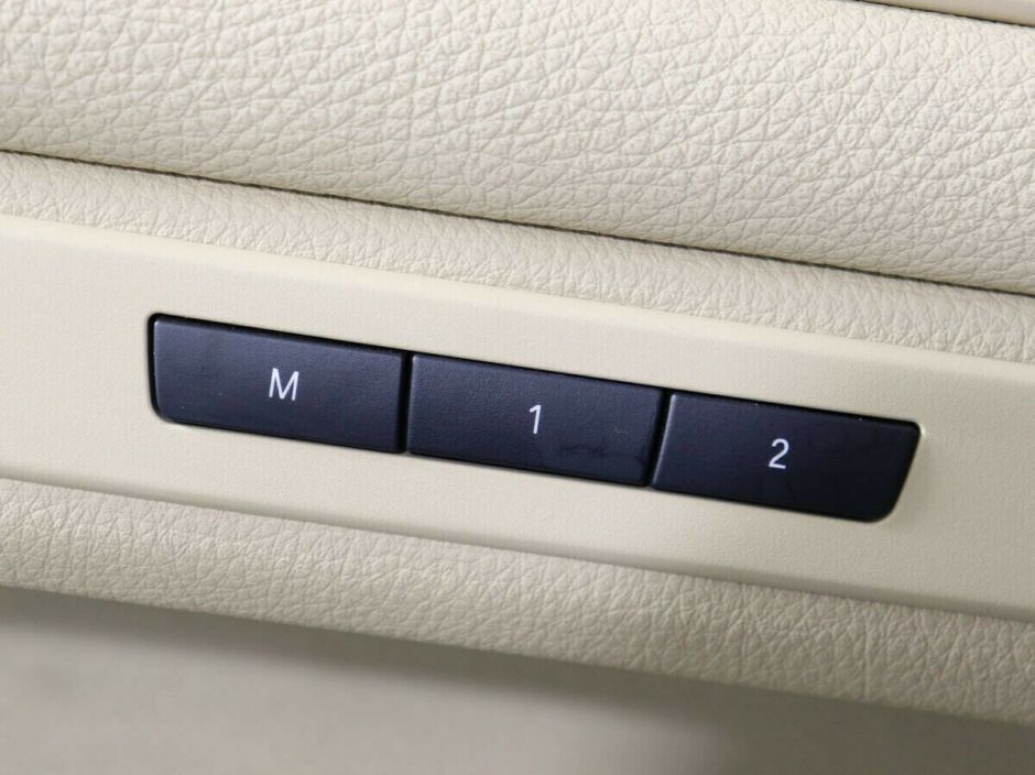 BMW 5 серии, 3.0 л, АТ, 2014 фото 2