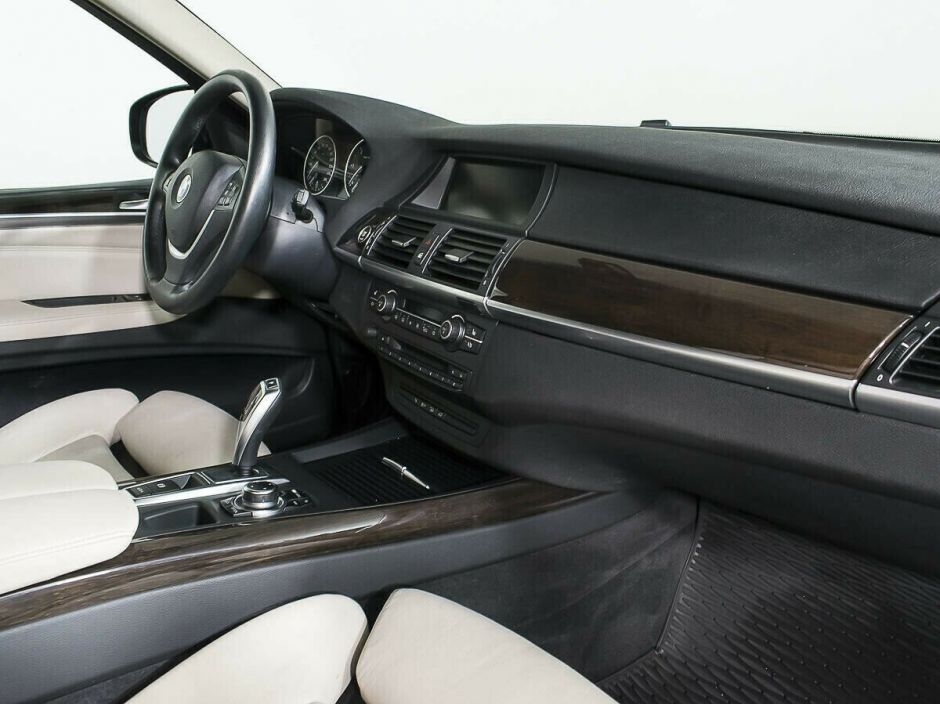 BMW X5, 3.0 л, АТ, 2013 фото 10