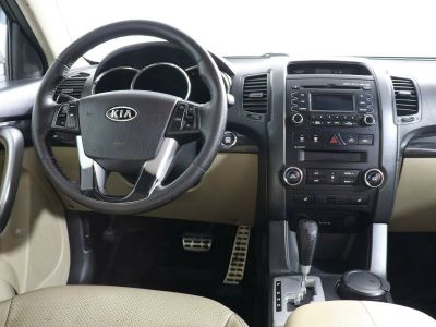 Kia Sorento, 2.2 л, АКПП, 2010 фото 8