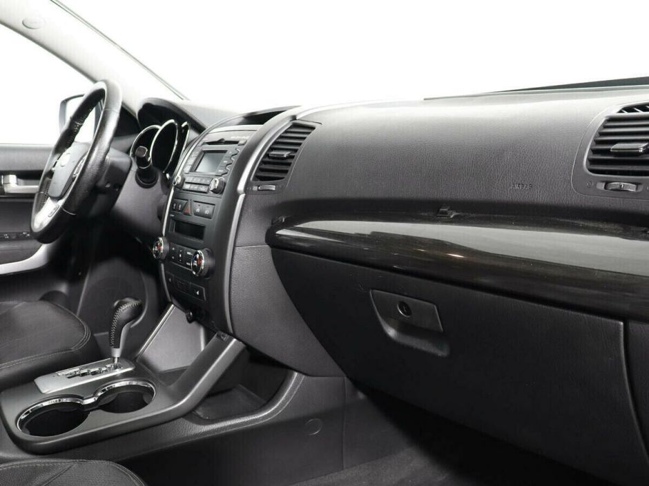 Kia Sorento, 2.2 л, АТ, 2011 фото 7