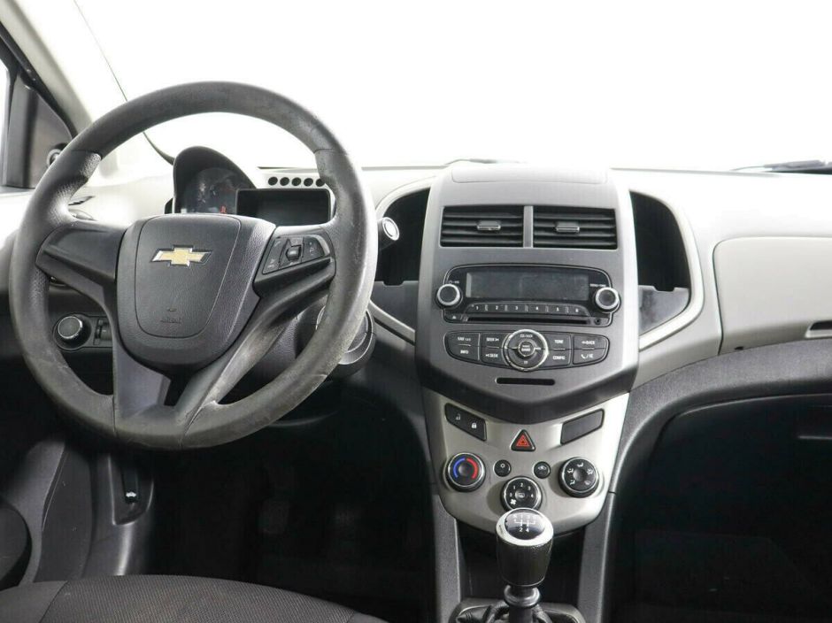 Chevrolet Aveo, 1.6 л, МТ, 2014 фото 8