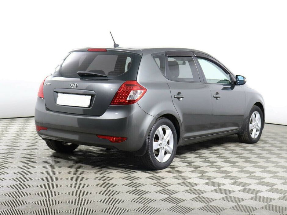 Kia Ceed, 1.6 л, АТ, 2010 фото 4