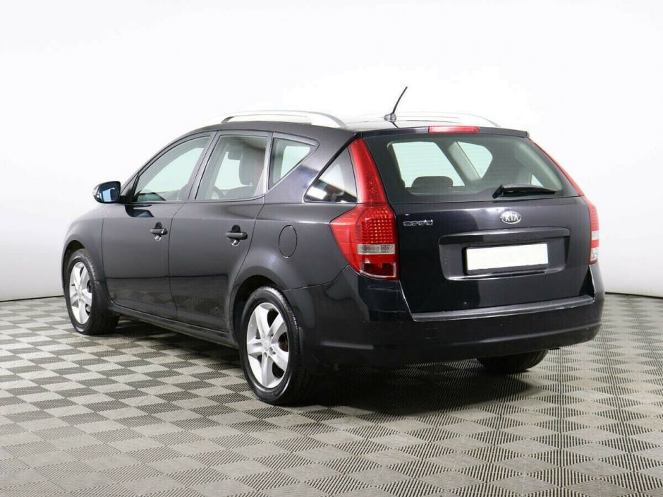 Kia Ceed, 1.6 л, МТ, 2011 фото 6