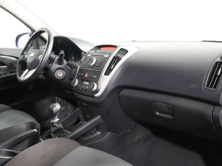 Kia Ceed, 1.6 л, МТ, 2012 фото 2