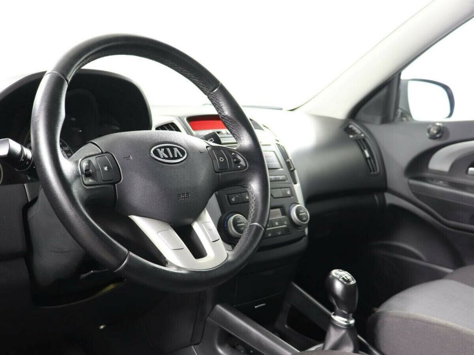 Kia Ceed, 1.6 л, МТ, 2012 фото 7