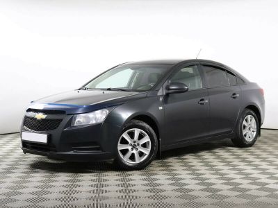 Chevrolet Cruze, 1.6 л, МКПП, 2011 фото 3