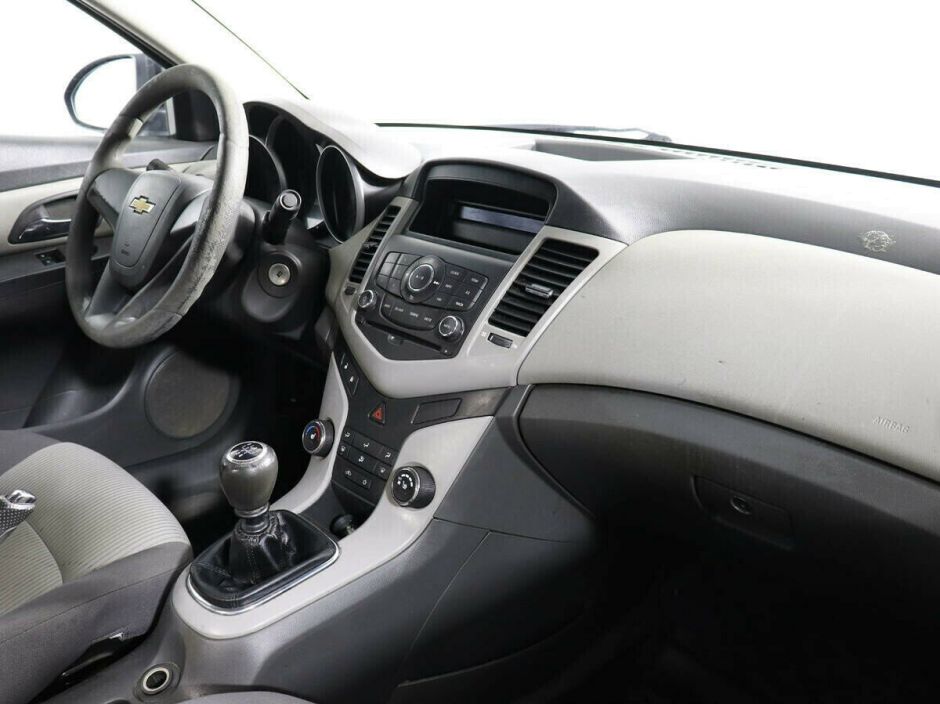 Chevrolet Cruze, 1.6 л, МТ, 2011 фото 2