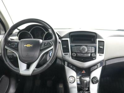 Chevrolet Cruze, 1.6 л, МКПП, 2011 фото 8