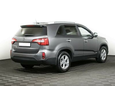 Kia Sorento, 2.4 л, АКПП, 2016 фото 6