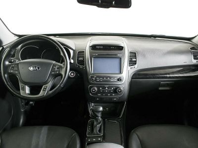 Kia Sorento, 2.4 л, АКПП, 2016 фото 9