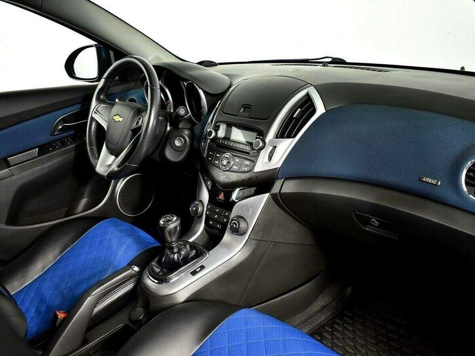 Chevrolet Cruze, 1.8 л, МТ, 2013 фото 2