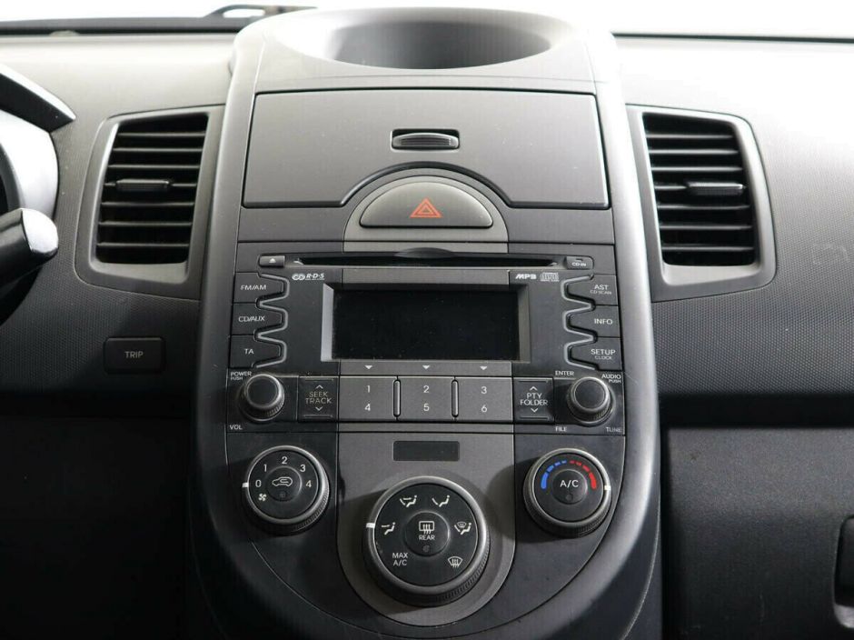 Kia Soul, 1.6 л, МТ, 2010 фото 7
