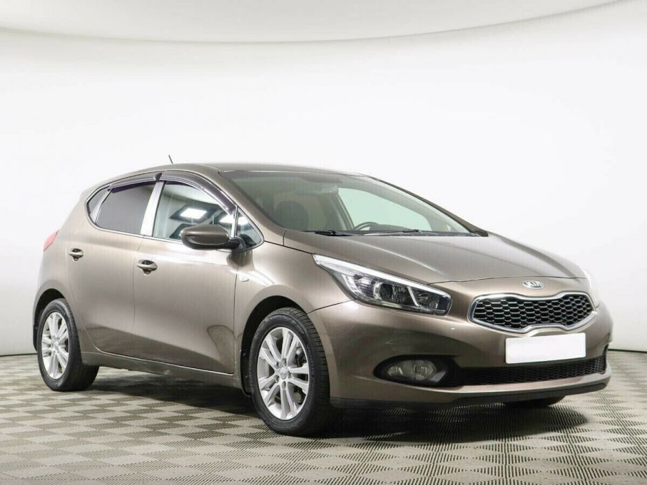 Kia Ceed, 1.6 л, АТ, 2015 фото 1