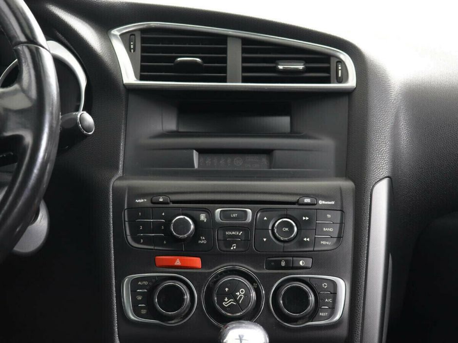 Citroen DS4, 1.6 л, АТ, 2013 фото 7