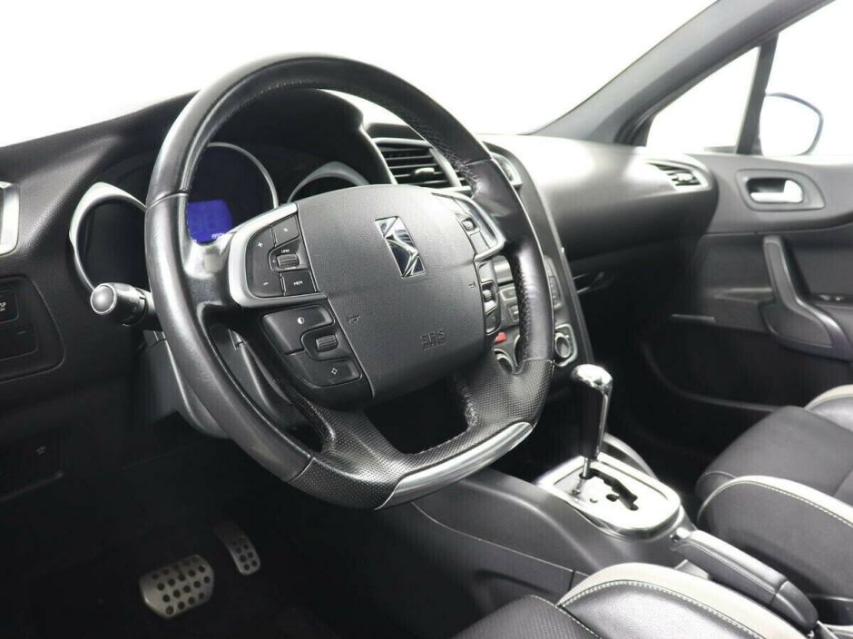 Citroen DS4, 1.6 л, АТ, 2013 фото 2
