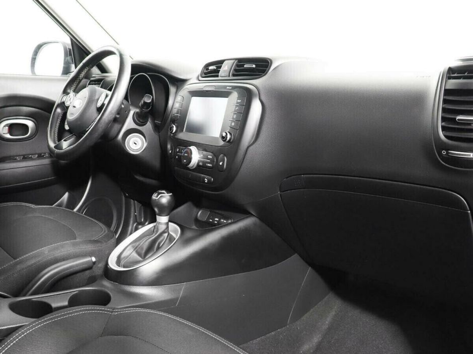 Kia Soul, 1.6 л, АТ, 2016 фото 9