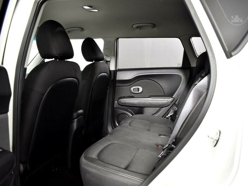 Kia Soul, 1.6 л, АТ, 2017 фото 2