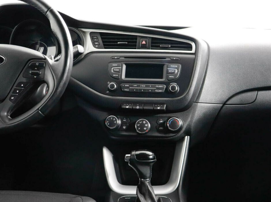 Kia Ceed, 1.6 л, Робот, 2017 фото 2