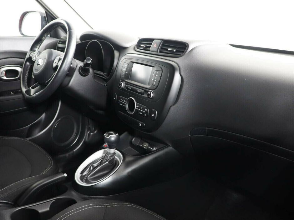 Kia Soul, 1.6 л, АТ, 2017 фото 9