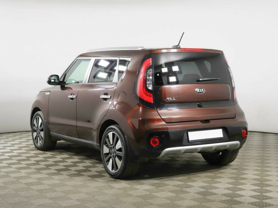 Kia Soul, 2.0 л, АТ, 2018 фото 5
