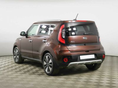 Kia Soul, 2.0 л, АКПП, 2018 фото 5