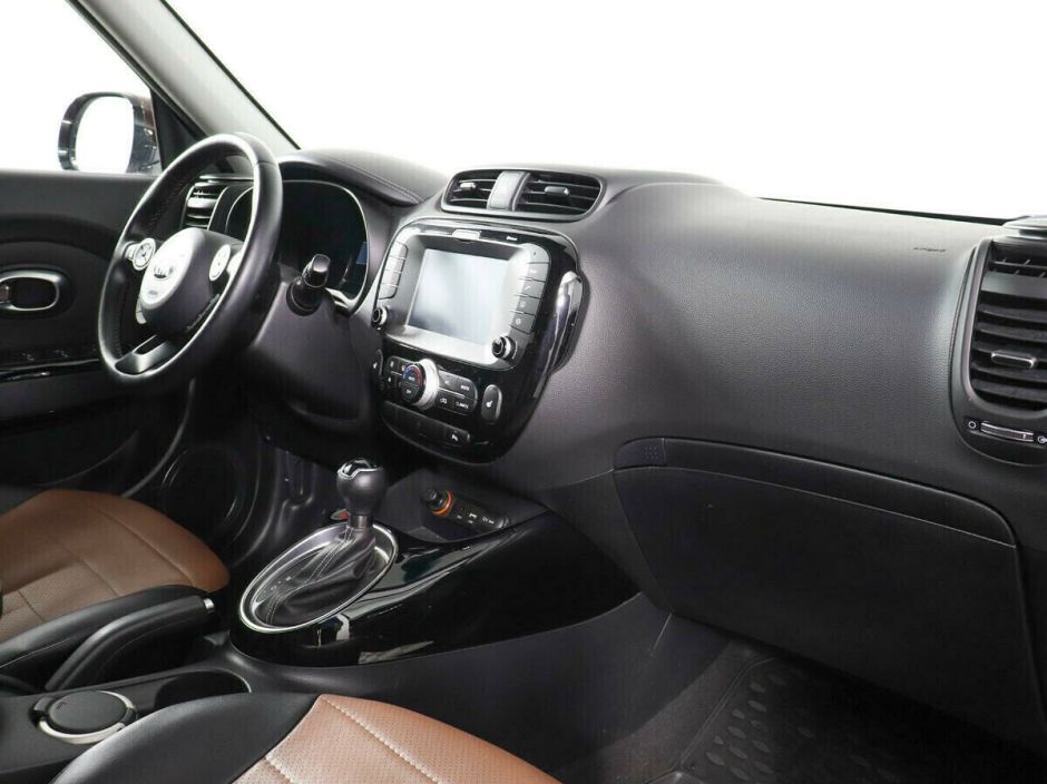 Kia Soul, 2.0 л, АТ, 2018 фото 7