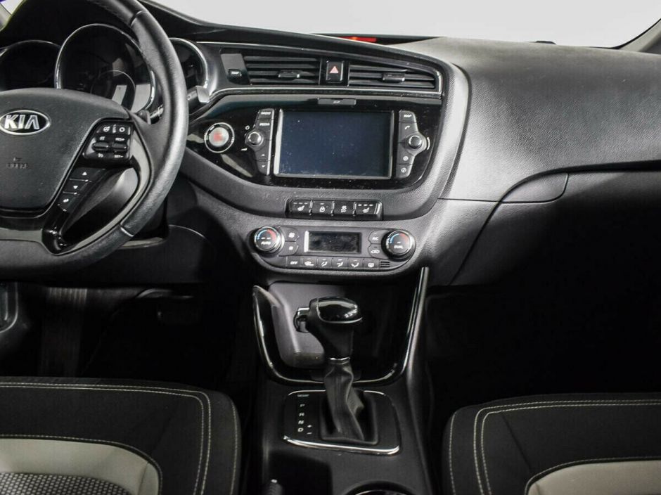 Kia Ceed, 1.6 л, АТ, 2015 фото 8