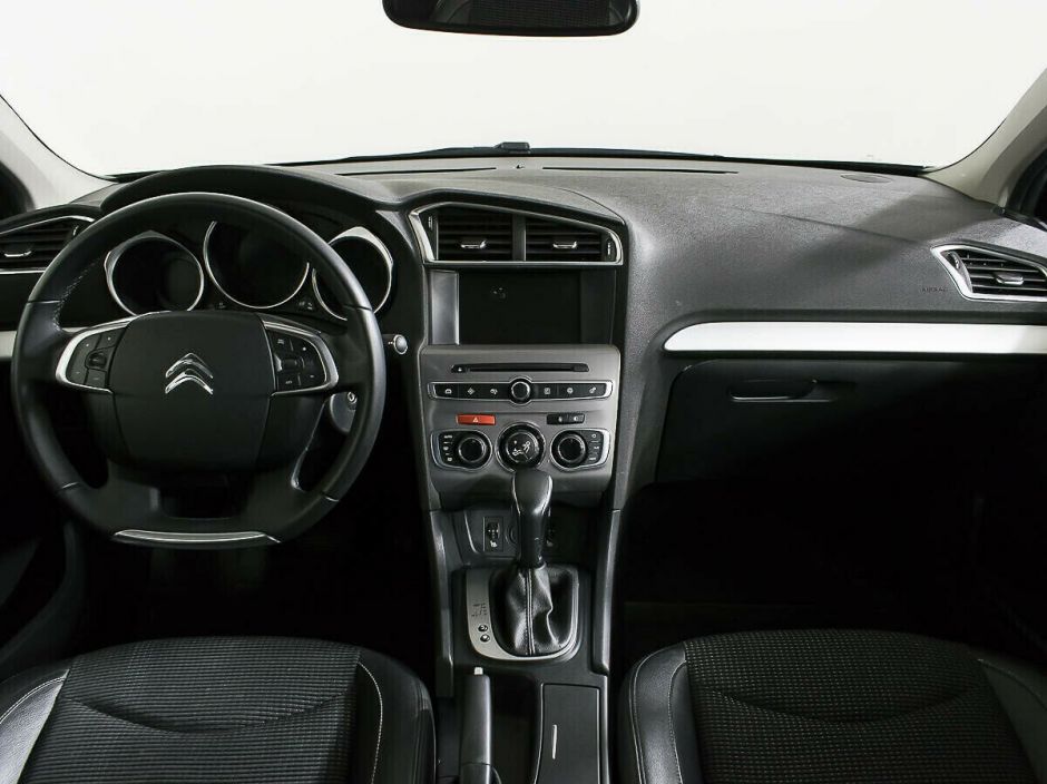 Citroen C4, 1.6 л, АТ, 2018 фото 8