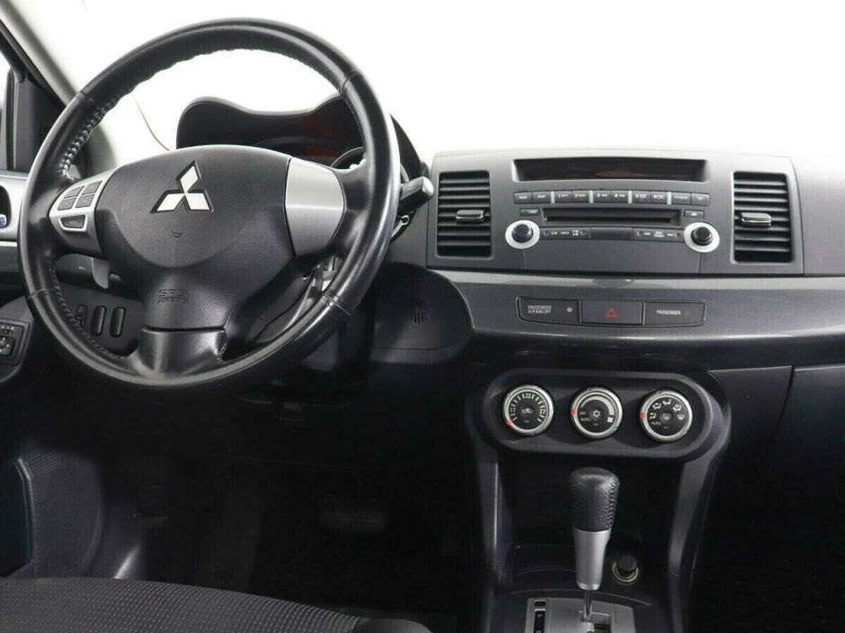 Mitsubishi Lancer, 1.8 л, Вариатор, 2009 фото 2
