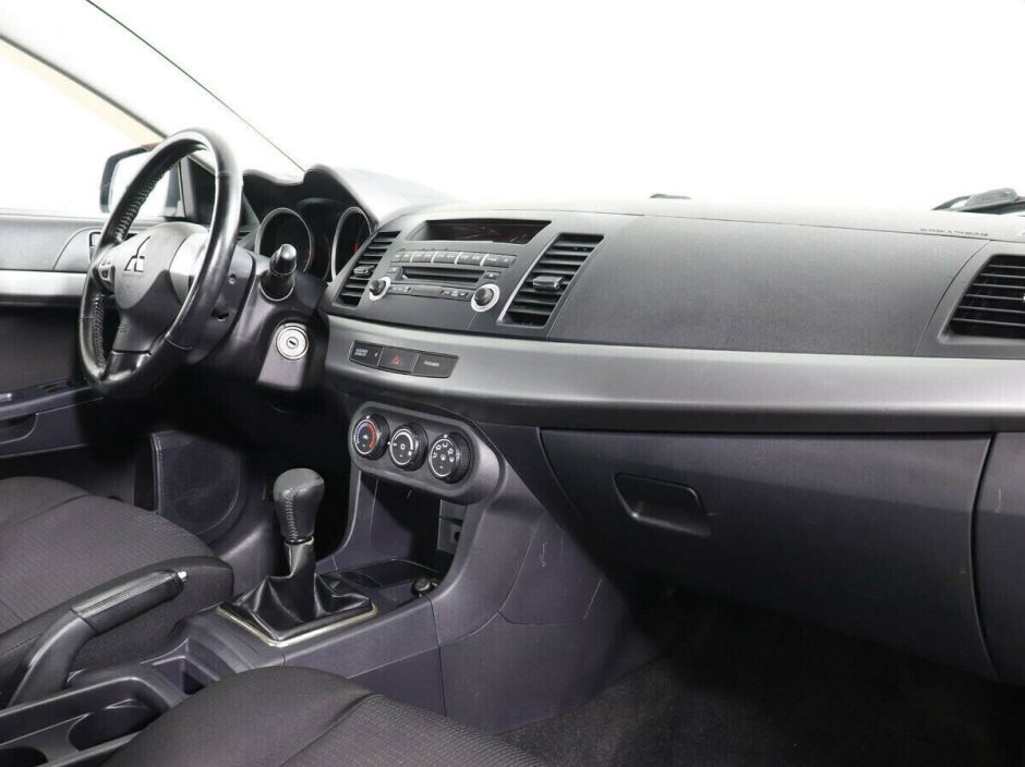 Mitsubishi Lancer, 1.8 л, МТ, 2010 фото 8
