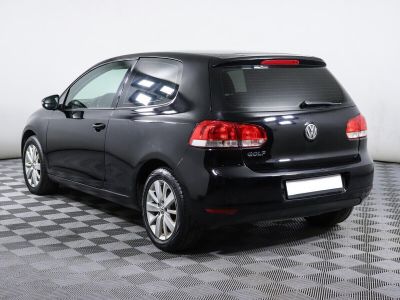 Volkswagen Golf, 1.6 л, МКПП, 2011 фото 6