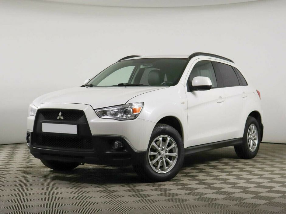 Mitsubishi ASX, 1.8 л, Вариатор, 2011 фото 3