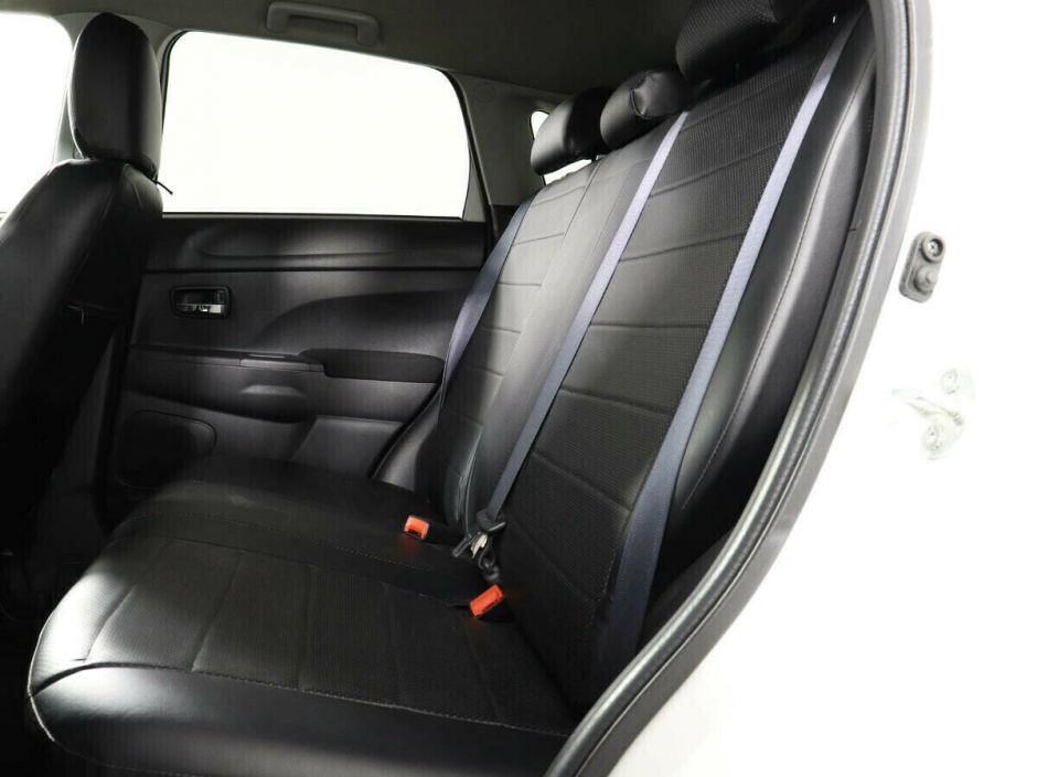 Mitsubishi ASX, 1.8 л, Вариатор, 2011 фото 2