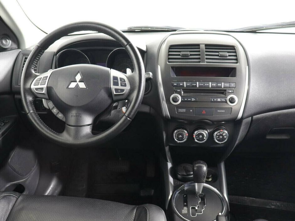 Mitsubishi ASX, 1.8 л, Вариатор, 2012 фото 9