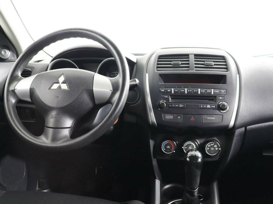 Mitsubishi ASX, 1.6 л, МТ, 2011 фото 8