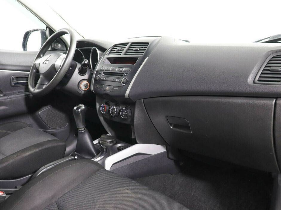 Mitsubishi ASX, 1.6 л, МТ, 2011 фото 7