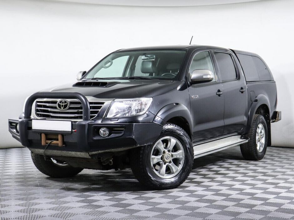 Toyota Hilux, 3.0 л, АТ, 2012 фото 3